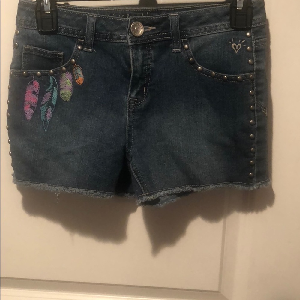 Beaded Justice Shorts with Feather Pocket Design